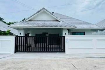 3 Bedroom House for sale in Pattaya Village, Nong Pla Lai, Chonburi