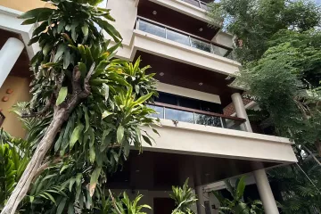 4 Bedroom House for sale in Chong Nonsi, Bangkok