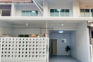 3 Bedroom Townhouse for sale in Khlong Sam, Pathum Thani