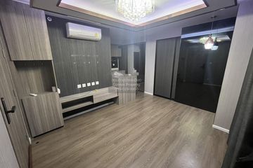 1 Bedroom Condo for sale in Khlong Thanon, Bangkok near BTS Sai Yud