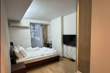 1 Bedroom Condo for rent in Via 49, Khlong Tan Nuea, Bangkok near BTS Phrom Phong