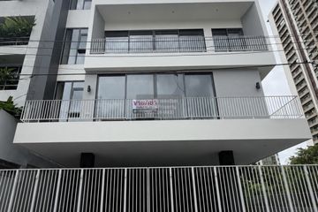 7 Bedroom Townhouse for rent in Huai Khwang, Bangkok near MRT Phra Ram 9