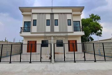3 Bedroom Townhouse for sale in Khlong Song, Pathum Thani