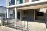 3 Bedroom House for sale in Thap Yao, Bangkok