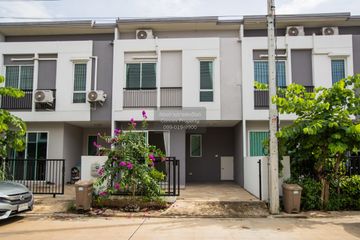 3 Bedroom Townhouse for sale in Foret Lumlukka-Klong 5, Lat Sawai, Pathum Thani