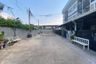3 Bedroom Townhouse for rent in Saphan Sung, Bangkok