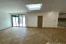 5 Bedroom House for sale in Khlong Chaokhun Sing, Bangkok near MRT Lat Phrao 83