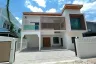 5 Bedroom House for sale in Khlong Chaokhun Sing, Bangkok near MRT Lat Phrao 83