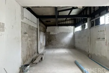 Commercial for rent in Yan Nawa, Bangkok near BTS Sueksa Witthaya