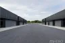 Warehouse / Factory for rent in Hua Mak, Bangkok near MRT Lam Sali