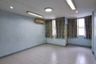 4 Bedroom Townhouse for sale in Phlapphla, Bangkok