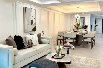 3 Bedroom Townhouse for Sale or Rent in Khlong Tan Nuea, Bangkok near Airport Rail Link Ramkhamhaeng