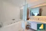 2 Bedroom Condo for rent in Na Kluea, Chonburi