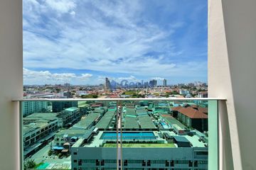 1 Bedroom Condo for sale in City Garden Tower, Nong Prue, Chonburi