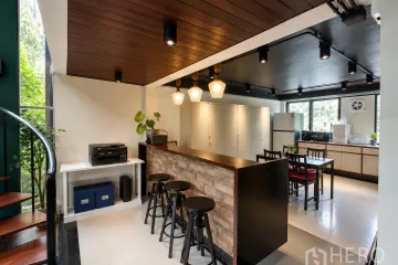 Office for rent in Sam Sen Nai, Bangkok near BTS Saphan Kwai