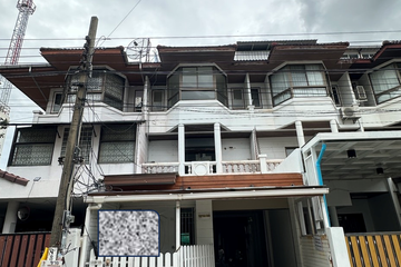 5 Bedroom Townhouse for sale in Phlapphla, Bangkok