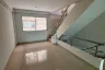 5 Bedroom Townhouse for sale in Phlapphla, Bangkok