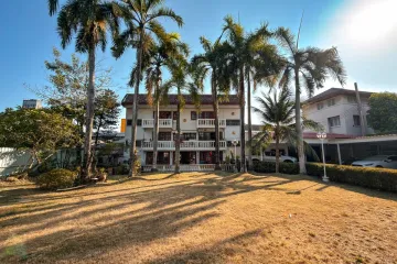 8 Bedroom House for sale in Bang Kaeo, Samut Prakan