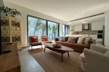 4 Bedroom Townhouse for Sale or Rent in Khlong Tan Nuea, Bangkok near BTS Thong Lo