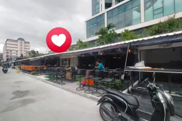 1 Bedroom Apartment for sale in Nong Prue, Chonburi