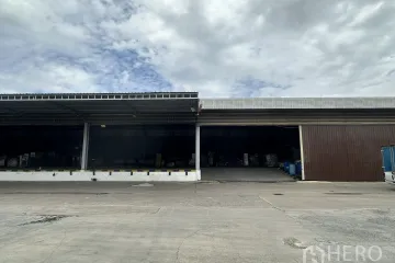 Warehouse / Factory for rent in Lam Pla Thio, Bangkok
