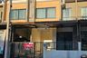 3 Bedroom Townhouse for sale in S Gate Bangkok-Phathumthani, Bang Duea, Pathum Thani