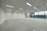 Office for rent in APAC Tower, Phra Khanong Nuea, Bangkok near BTS Ekkamai