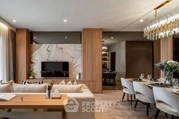 2 Bedroom Condo for rent in Rhythm Ekkamai Estate, Khlong Tan Nuea, Bangkok near BTS Ekkamai