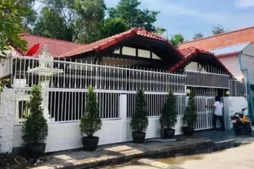 3 Bedroom House for sale in 