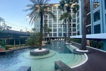 2 Bedroom Condo for sale in Na Kluea, Chonburi