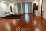 2 Bedroom Apartment for rent in P.R. Home II, Khlong Tan Nuea, Bangkok near BTS Thong Lo