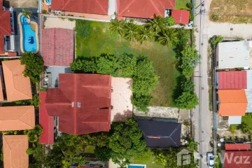 4 Bedroom House for sale in Hua Hin, Prachuap Khiri Khan
