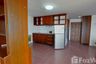 2 Bedroom Condo for rent in Bangna Complex, Bang Na, Bangkok near MRT Si Iam