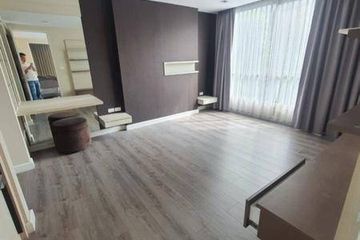 2 Bedroom Condo for sale in The Room Sukhumvit 40, Phra Khanong, Bangkok near BTS Ekkamai