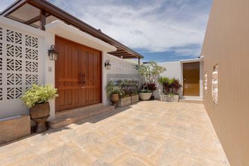 2 Bedroom Villa for sale in Rawai, Phuket