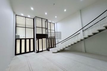 4 Bedroom Townhouse for sale in Rong Mueang, Bangkok near MRT Hua Lamphong