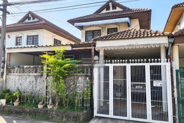 3 Bedroom Townhouse for sale in Golden Place Village, Tha Raeng, Bangkok