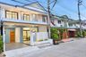 3 Bedroom Townhouse for sale in Sai Noi, Nonthaburi