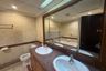 3 Bedroom Condo for sale in Lumpini, Bangkok near BTS Ploen Chit