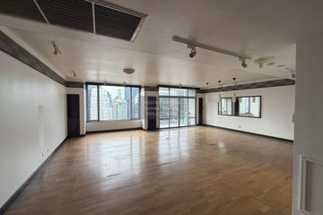 3 Bedroom Condo for sale in Lumpini, Bangkok near BTS Ploen Chit