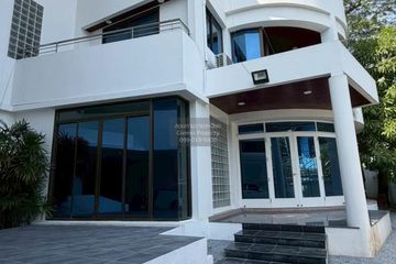 5 Bedroom Townhouse for sale in Khlong Chaokhun Sing, Bangkok near MRT Lat Phrao 83