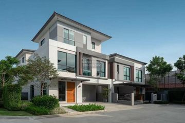 3 Bedroom House for rent in Ninya Kallapaphruek, Bang Khae, Bangkok