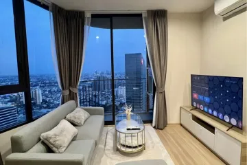 2 Bedroom Condo for rent in Skyrise Avenue Sukhumvit 64, Bang Chak, Bangkok near BTS Punnawithi