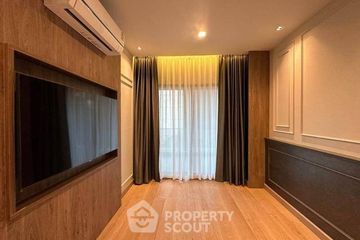 2 Bedroom Condo for sale in Noble Remix, Khlong Tan, Bangkok near BTS Thong Lo