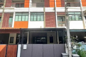 3 Bedroom Townhouse for rent in Sixnature Kanlapaphruek, Bang Khae, Bangkok
