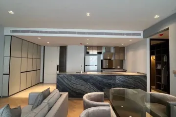 3 Bedroom Condo for sale in The Reserve 61 Hideaway, Khlong Tan Nuea, Bangkok near BTS Ekkamai