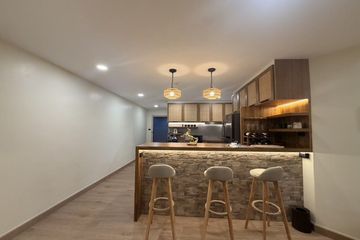 2 Bedroom Condo for sale in Belle Grand Rama 9, Huai Khwang, Bangkok near MRT Phra Ram 9