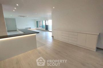 2 Bedroom Condo for rent in Silom Condominium, Silom, Bangkok near MRT Silom