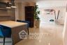 2 Bedroom Condo for rent in Khlong Toei Nuea, Bangkok near Airport Rail Link Makkasan