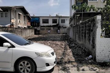 1 Bedroom Land for sale in Chan Kasem, Bangkok